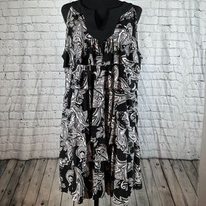 Feminine ruffly sleeveless dress, EUC